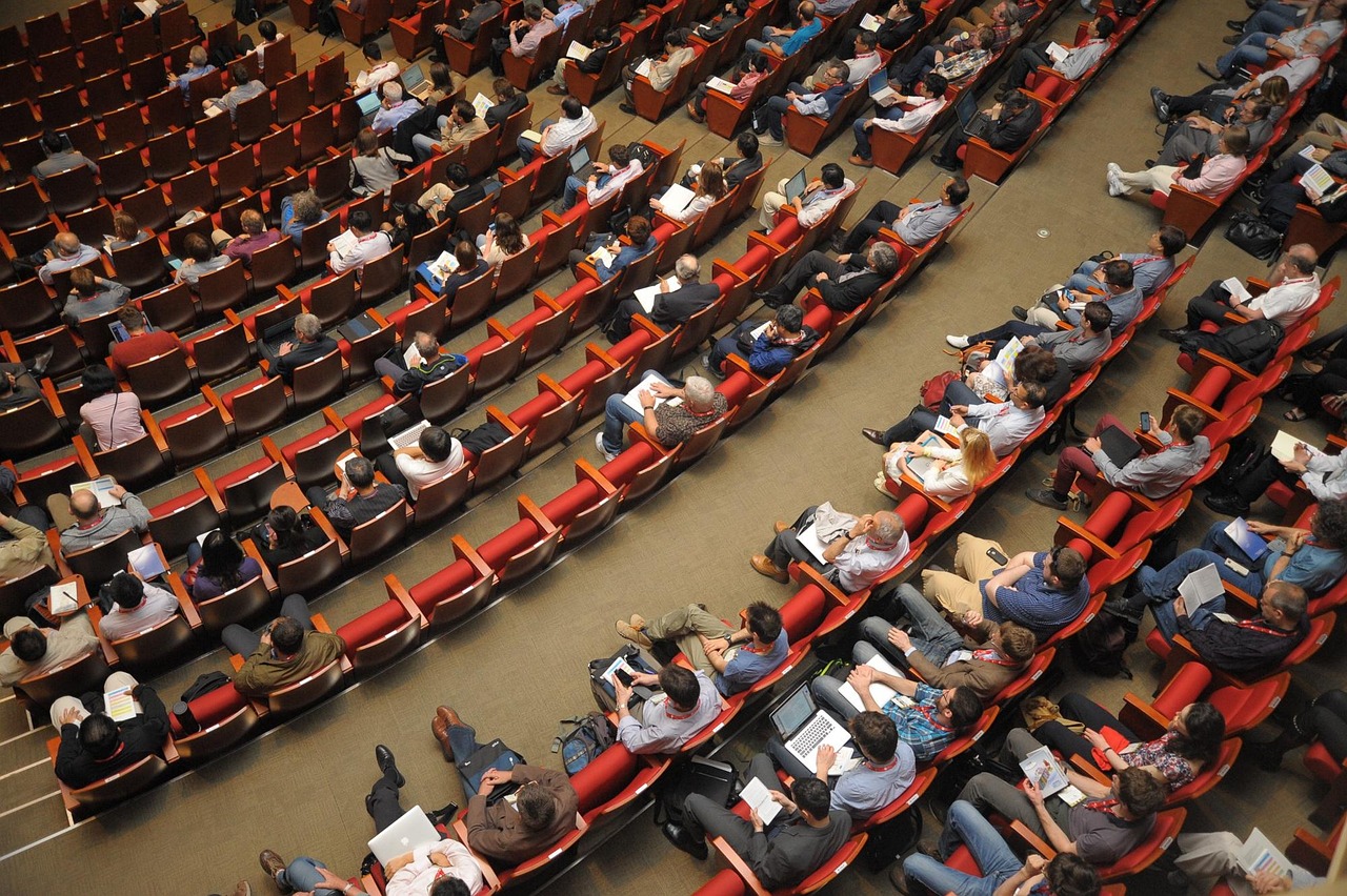 Conférence FIG le pouvoir des élites dans la ville