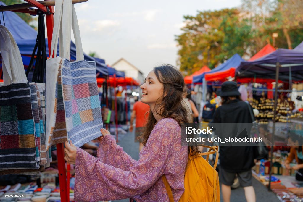 Marchés artisanaux semi-nocturne